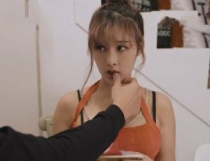 Phang tới tấp em gái mới quen qua mạng ngay lần đầu gặp mặt