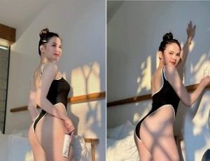 Tranh thủ buổi trưa sang địt chị hàng xóm